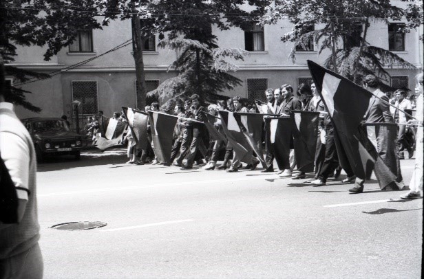 Figure 4: Street demonstration in Tbilisi at the end of the 1980s. From the collection of Ani Gagua.